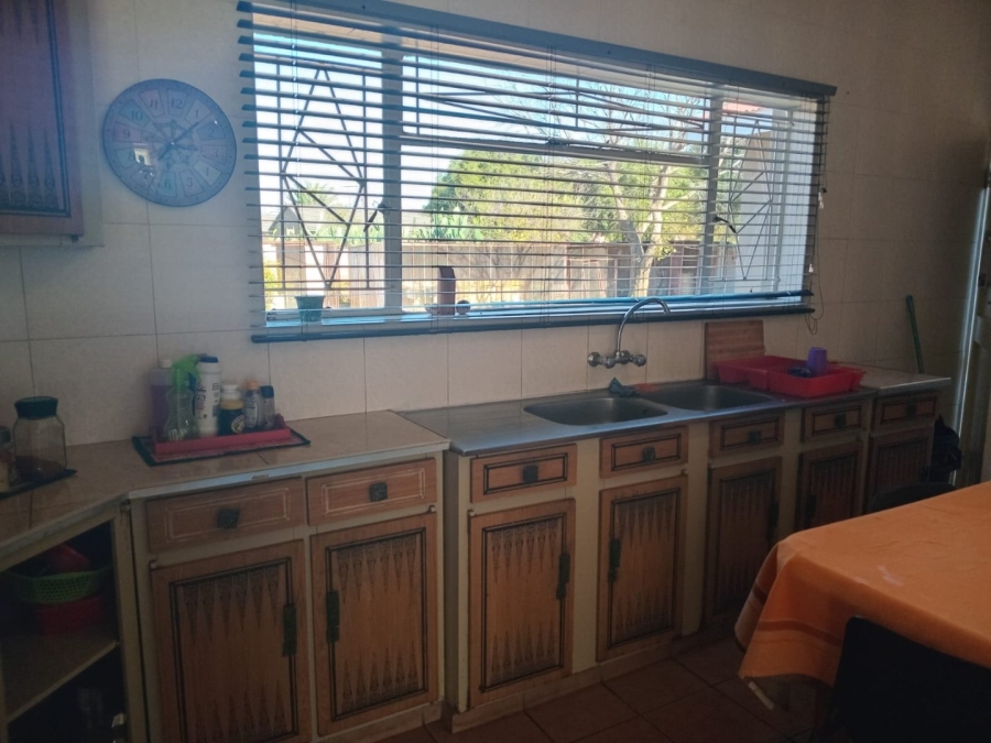 3 Bedroom Property for Sale in Wolmaransstad North West